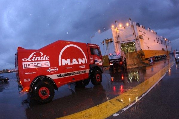 80 MAN-Trucks gehen morgen auf die Rallye Dakar