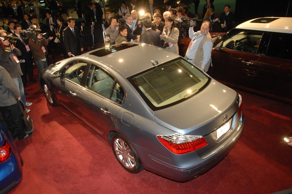 Detroit 2009 „Car of the Year“: Wandel braucht Zeit