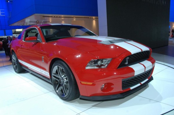 Detroit 2009: Ford demonstriert Stärke und Sparsamkeit