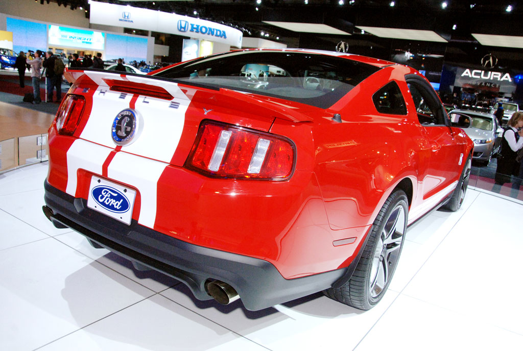 Detroit 2009: Ford demonstriert Stärke und Sparsamkeit