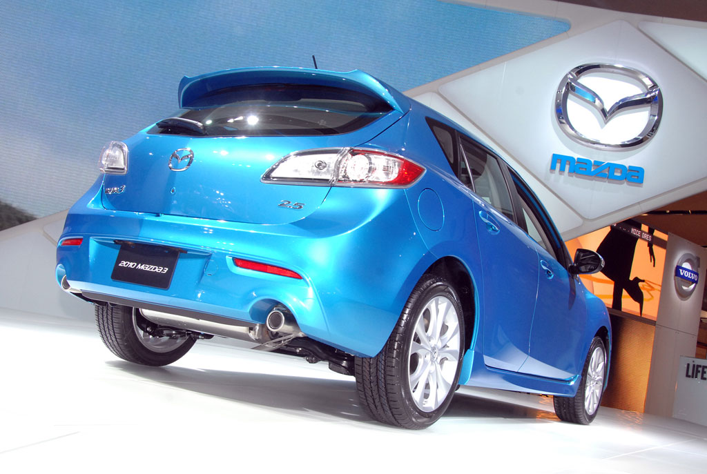 Detroit 2009: Mazda zeigt den neuen 3 mit Fließheck