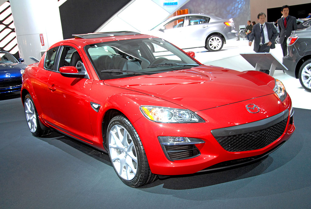 Detroit 2009: Mazda zeigt den neuen 3 mit Fließheck