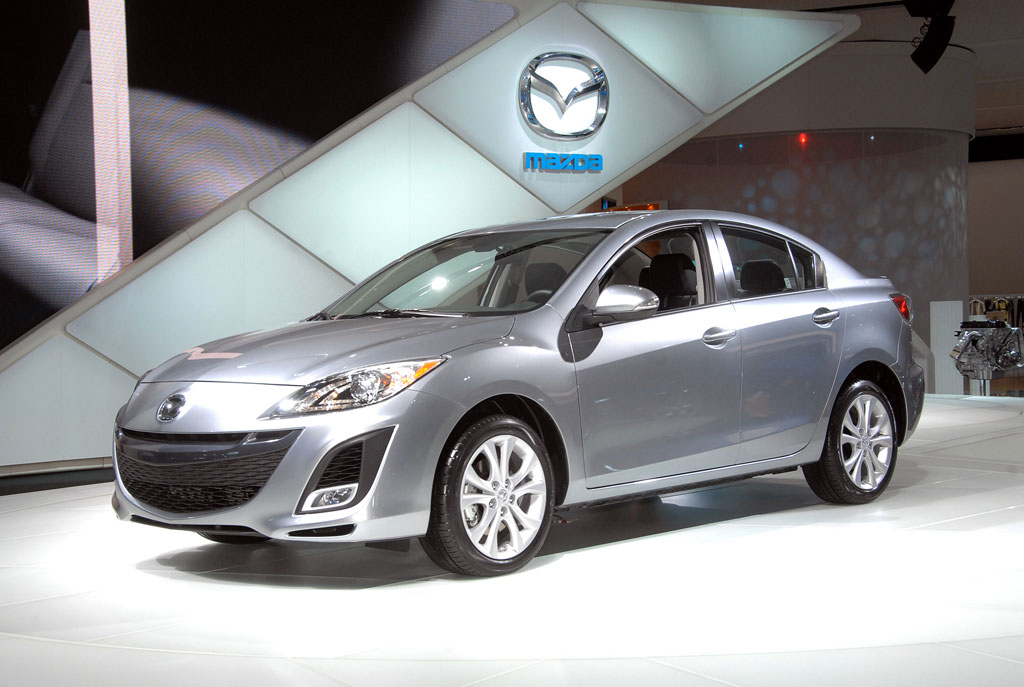 Detroit 2009: Mazda zeigt den neuen 3 mit Fließheck