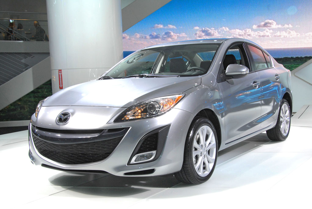 Detroit 2009: Mazda zeigt den neuen 3 mit Fließheck