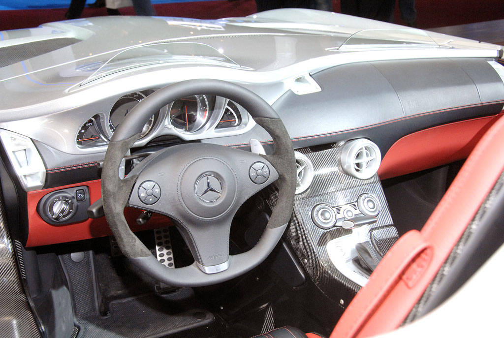 Detroit 2009: Mercedes-Benz McLaren SLR Stirling Moss auf 75 Exemplare limitiert