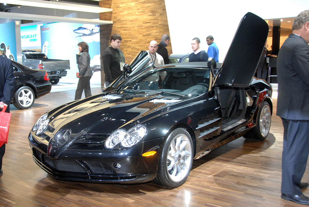 Detroit 2009: Mercedes-Benz McLaren SLR Stirling Moss auf 75 Exemplare limitiert