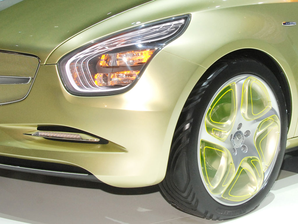 Detroit 2009: Mercedes-Benz zeigt modulares Antriebskonzept für E-Fahrzeuge