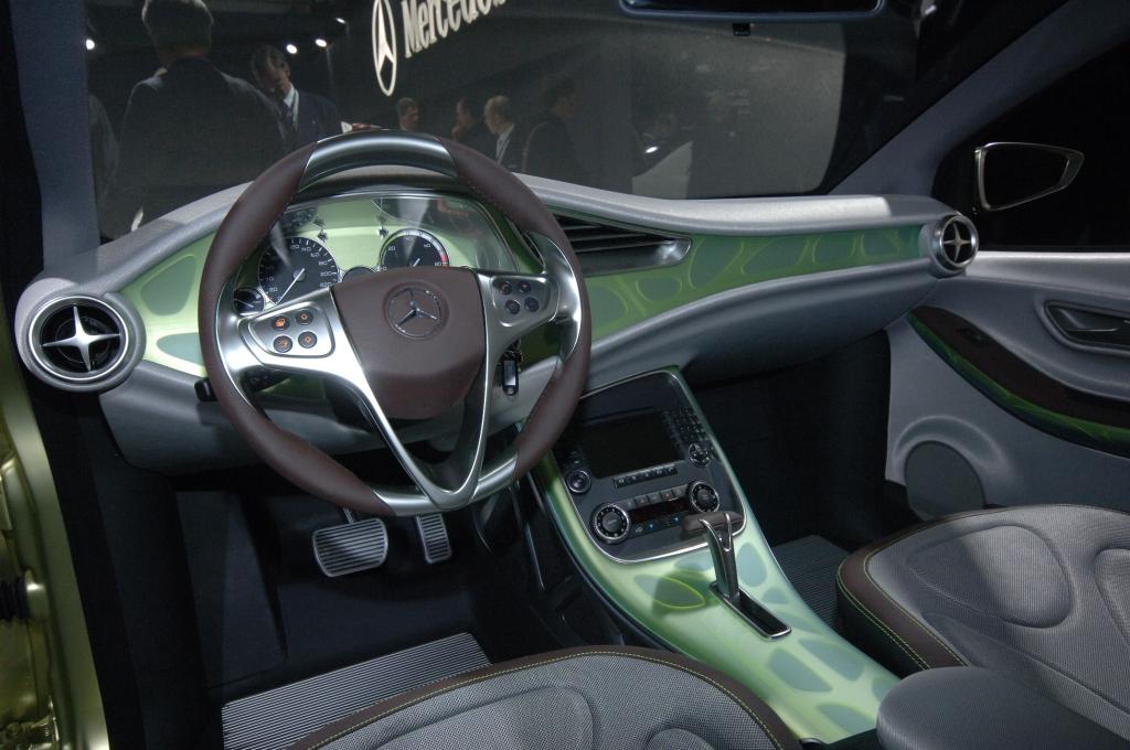 Detroit 2009: Mercedes-Benz zeigt modulares Antriebskonzept für E-Fahrzeuge