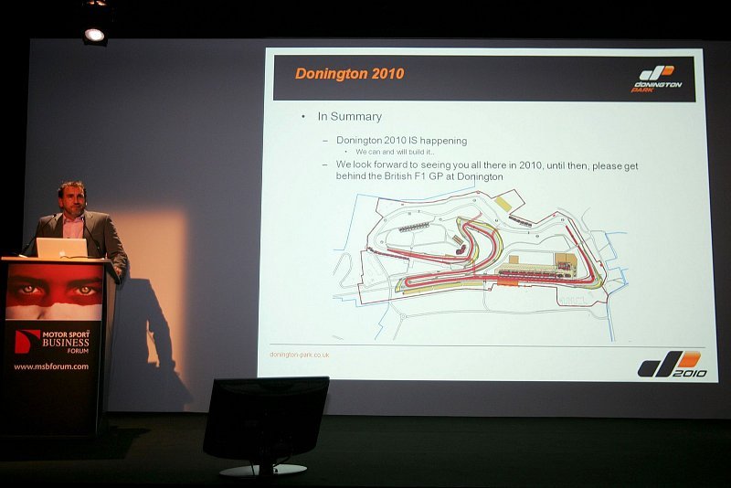 Die Bagger legen in Donington los: Her mit dem Neuen