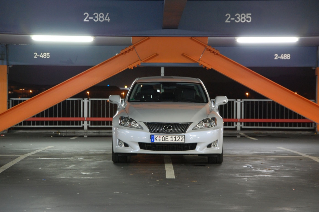 Fahrbericht Lexus IS 250: Japanischer Luxussportler