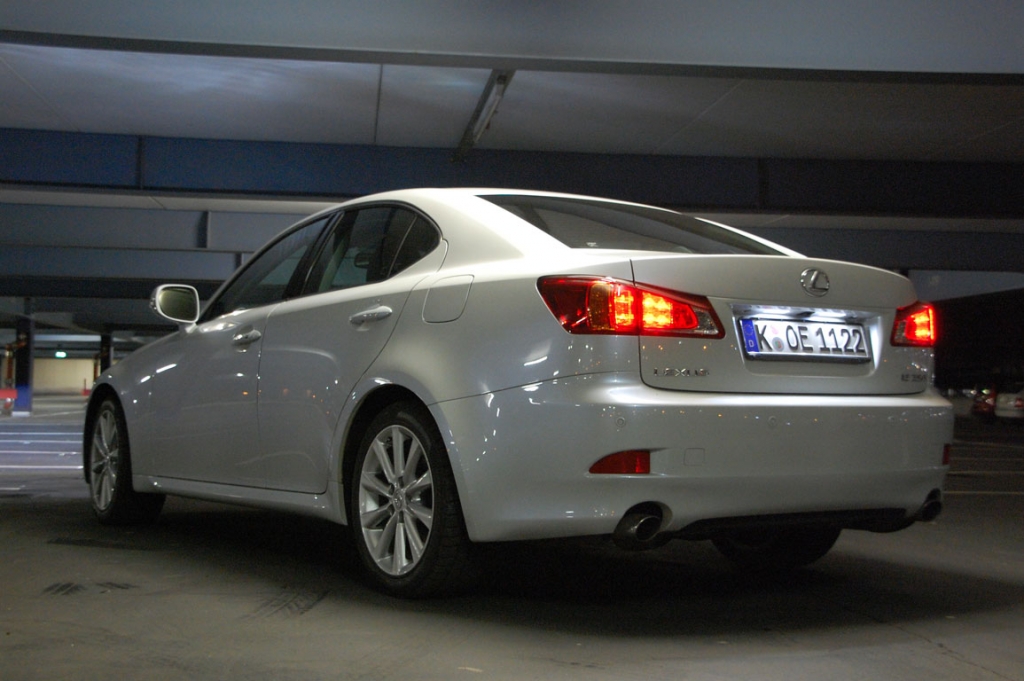 Fahrbericht Lexus IS 250: Japanischer Luxussportler