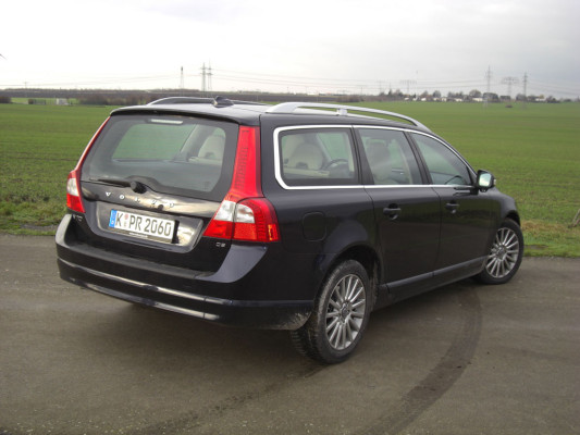 Fahrbericht Volvo V70: Nordisch-Kraftvoll und zeitlos-elegant