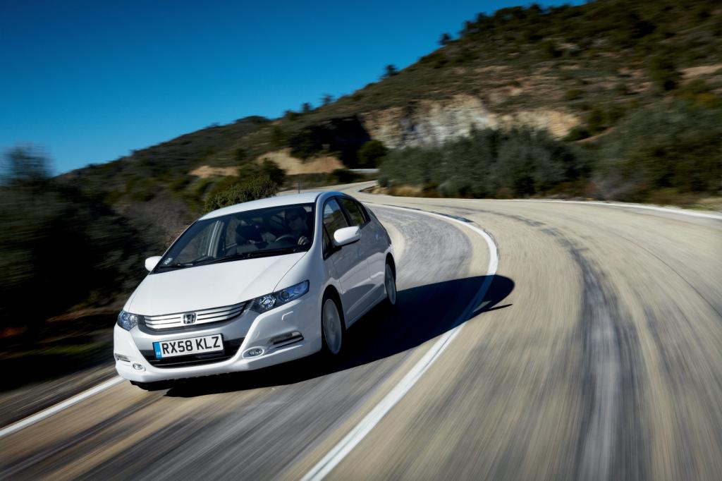 Honda Insight und Toyota Prius: Hybrid-Duell auf der AMI