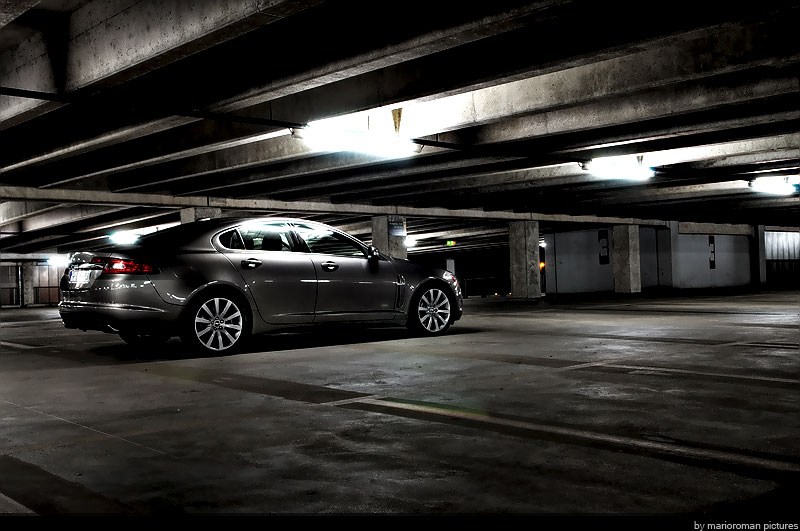 Jaguar XF V8 | Kratzbürstig
