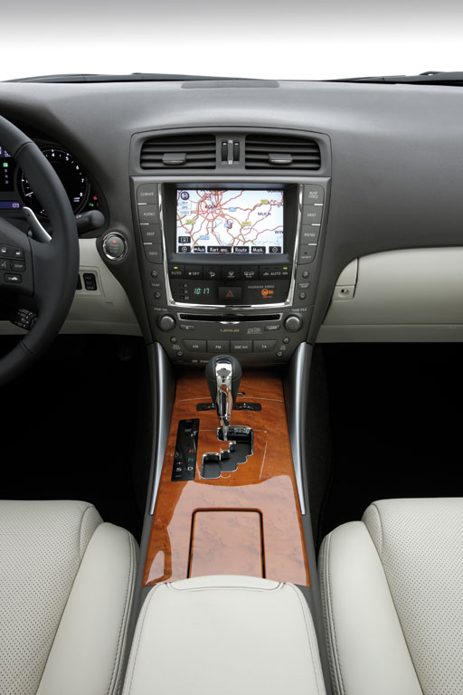 Lexus IS für 2009 überarbeitet