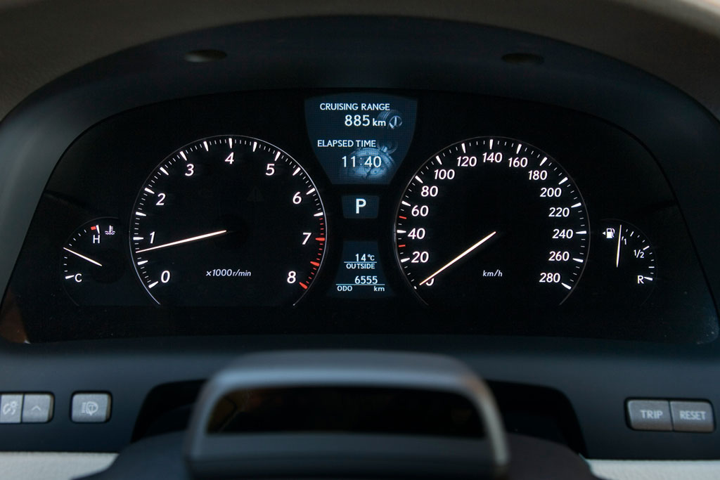Lexus LS 460 AWD: Leiser Luxus mit Allrad 