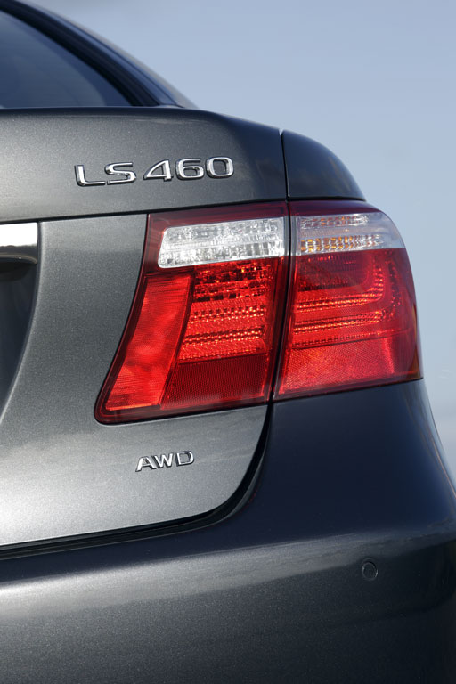 Lexus LS 460 AWD: Leiser Luxus mit Allrad 