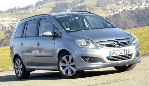 Opel wird 110 und bietet mehr Auto fürs Geld