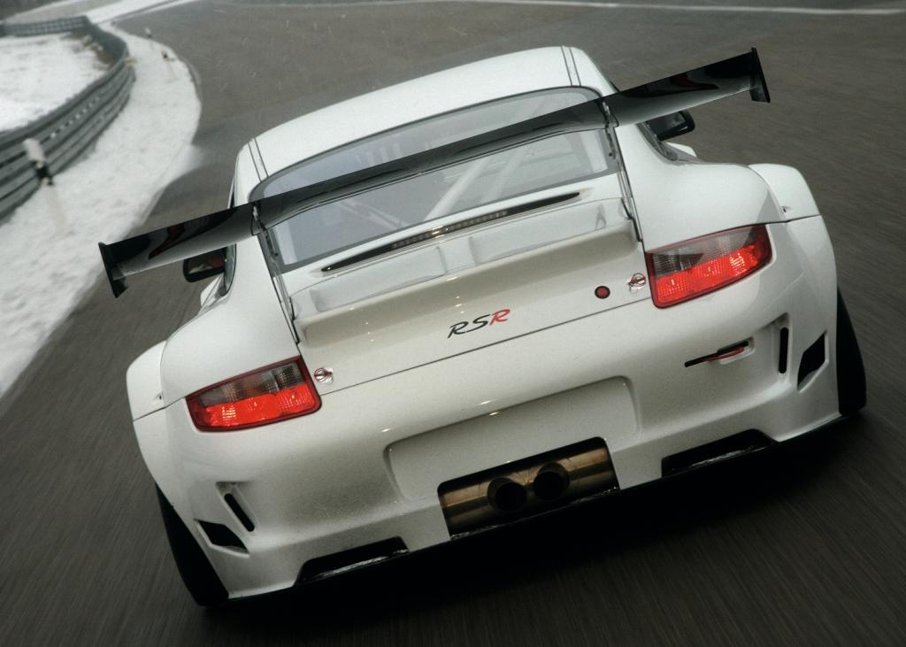 Porsche überarbeitet 911 GT3 RSR
