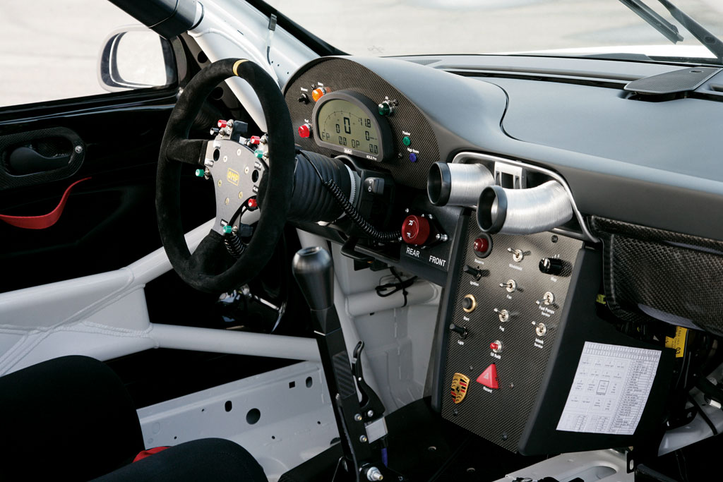 Porsche überarbeitet 911 GT3 RSR