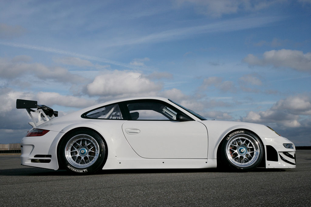 Porsche überarbeitet 911 GT3 RSR