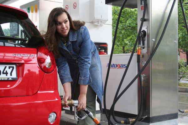 Professoren fordern: Autogas-Fahrzeuge anders besteuern 