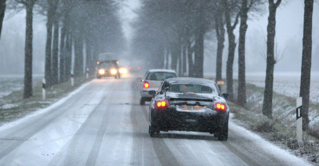 Ratgeber: Fahren auf Eis und Schnee 