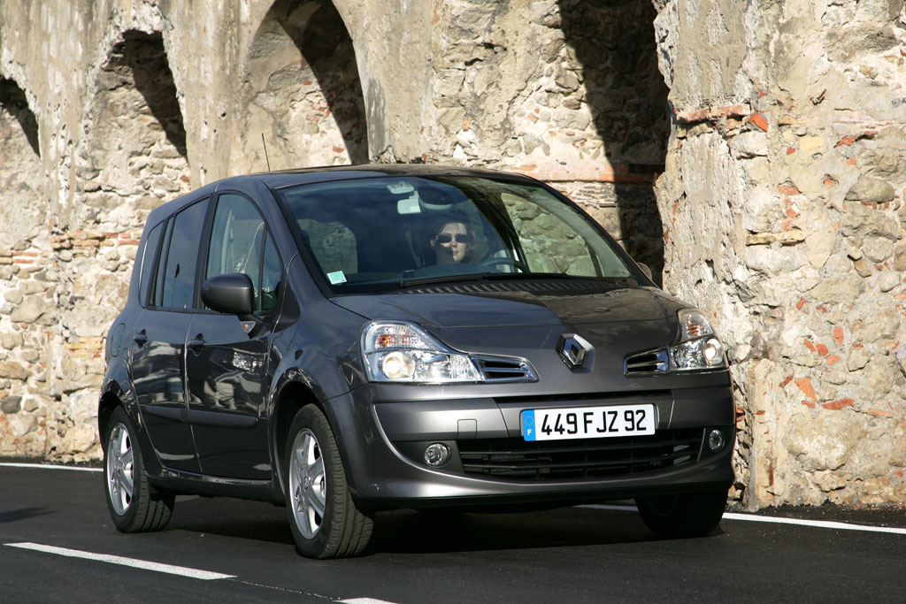 Renault Modus jetzt serienmäßig mit ESP
