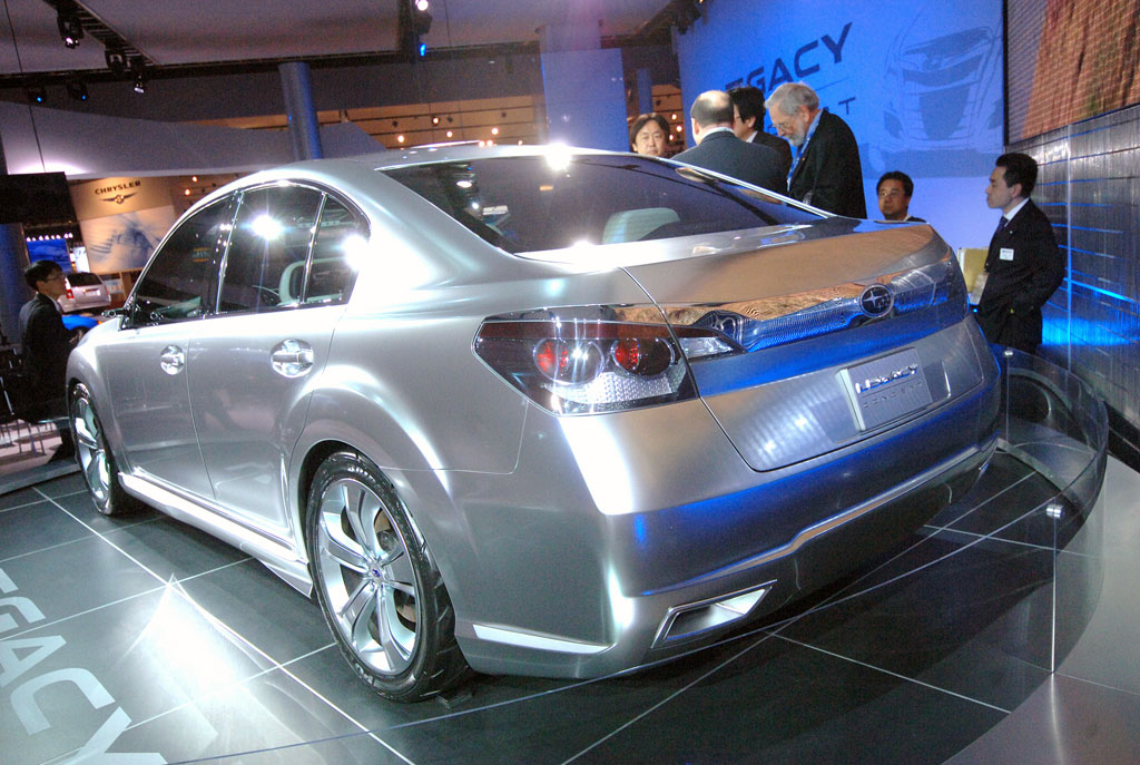 Subaru gibt Ausblick auf neuen Legacy 