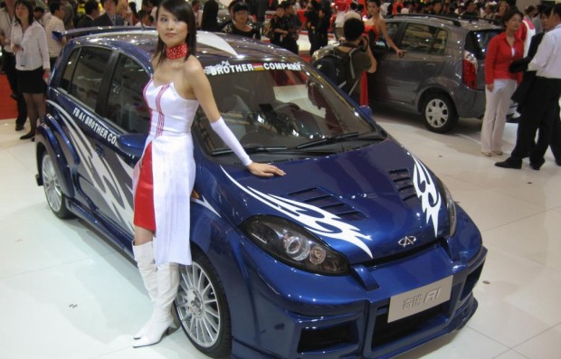 Auto Shanghai 2009 um zwei neue Messehallen erweitert