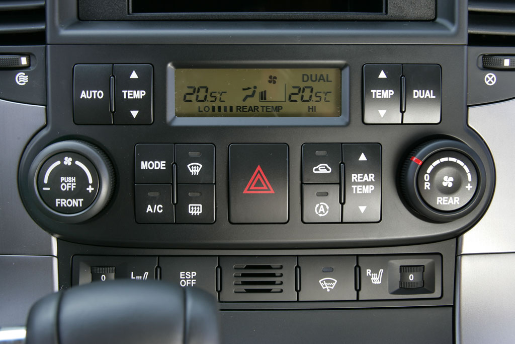 Fahrbericht Kia Carnival 2.9 CRDi: Groß, geräumig, Grund-solide