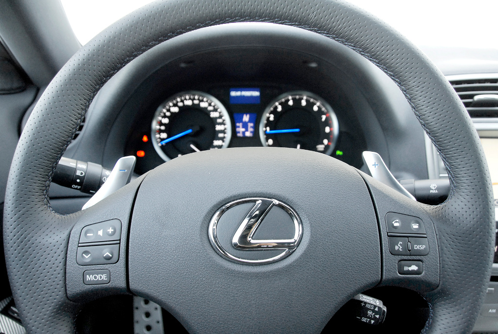 Fahrbericht Lexus IS-F: Verboten gut 