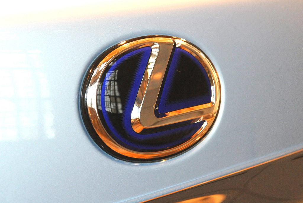 Genf 2009: Lexus präsentiert RX 450h