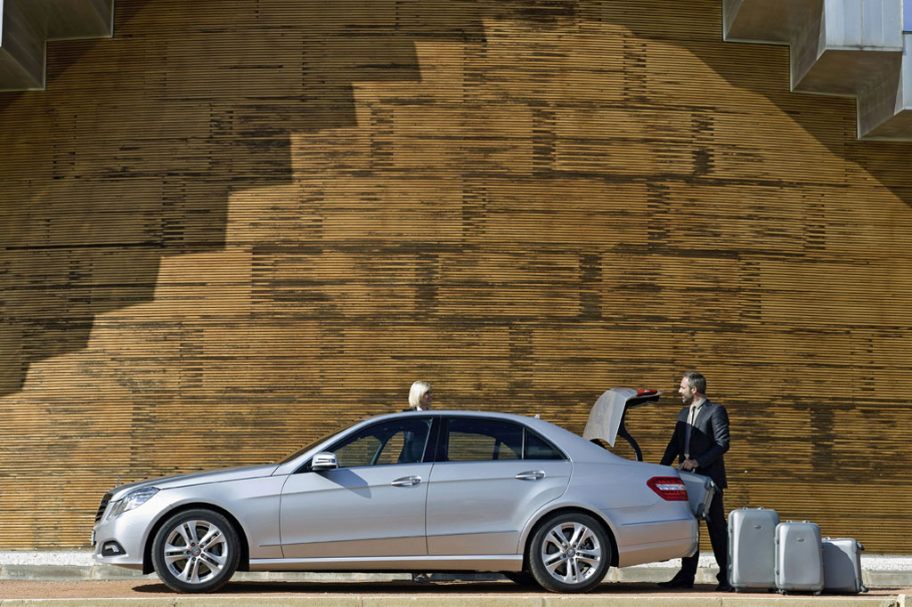 Genf 2009: Vorschusslorbeeren für die Mercedes-Benz E-Klasse