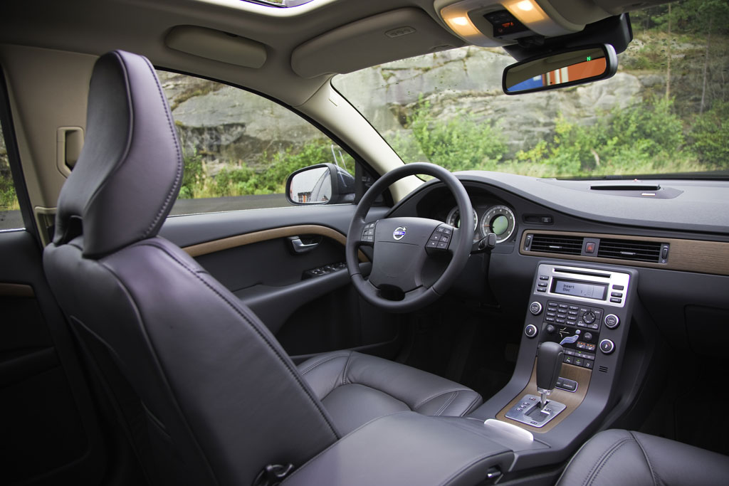 Genf 2009: Überarbeiteter Volvo S80 mit zwei Fahrwerken