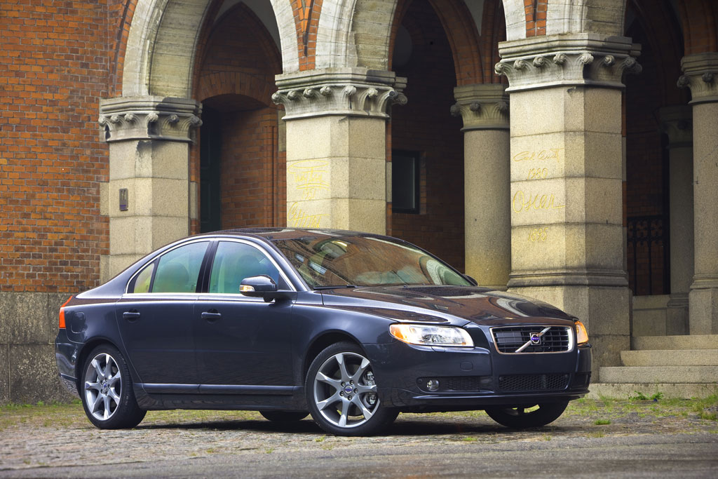 Genf 2009: Überarbeiteter Volvo S80 mit zwei Fahrwerken