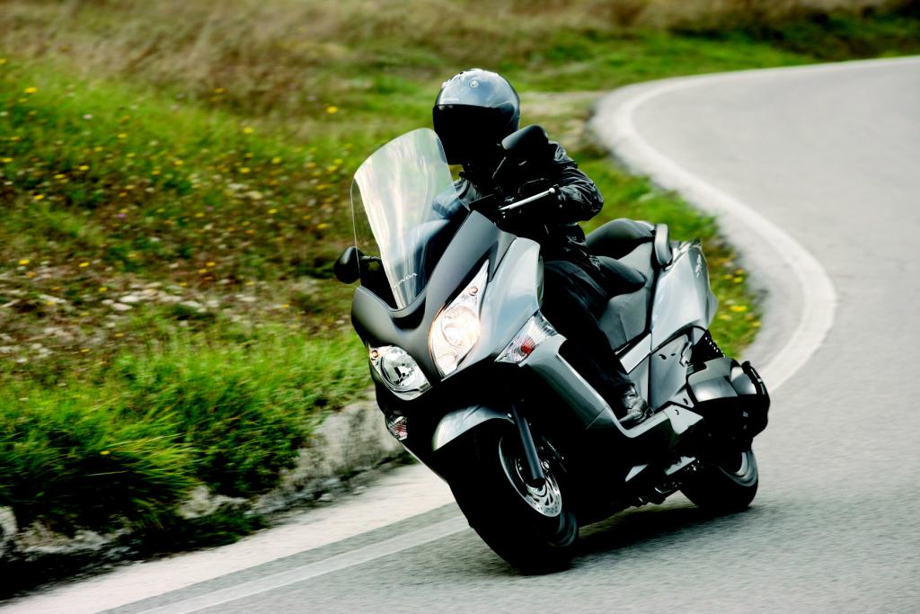 Honda SW-T 400: Neue Größe unter den Maxi-Rollern 