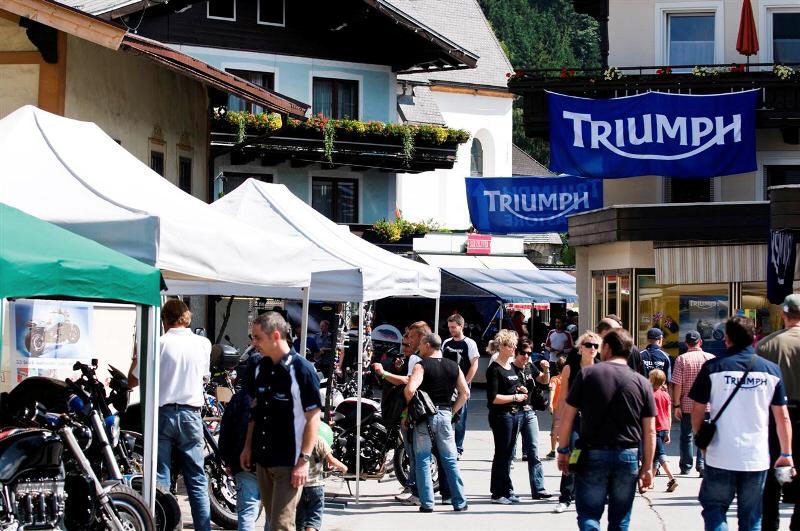 Motorrad-Treffen von Triumph in Österreich 