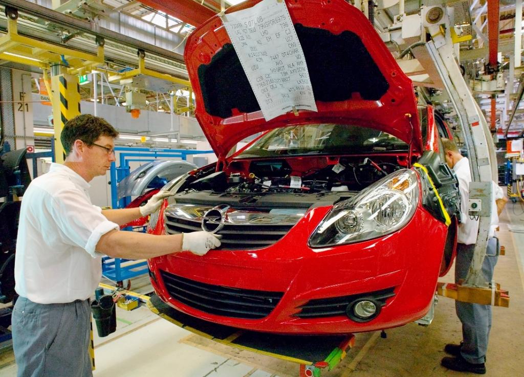 Opel fährt in Eisenach Zusatzschichten