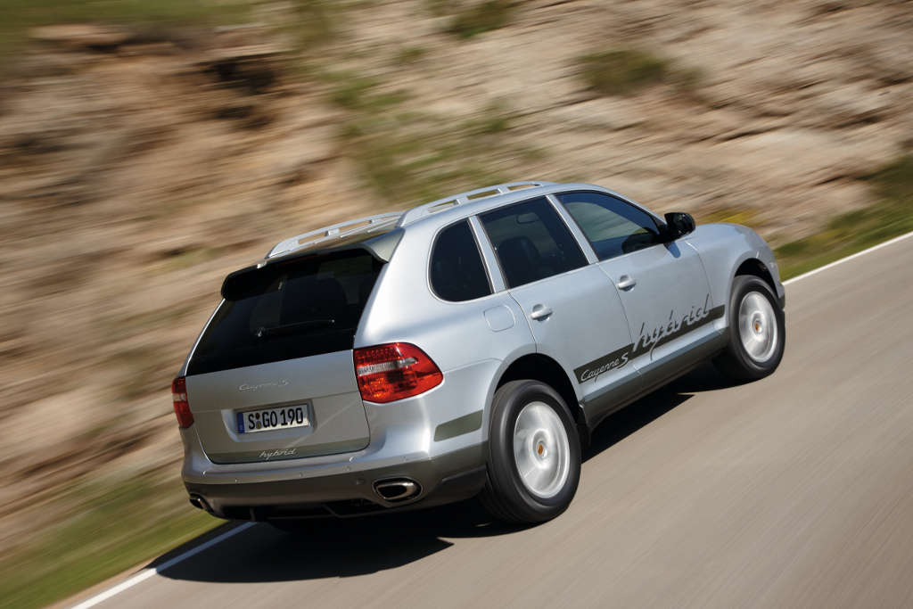 Porsche Cayenne S Hybrid: Mit Strom gegen den Durst 