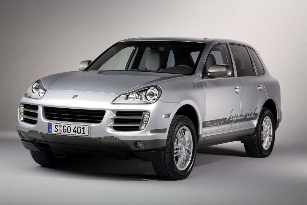 Porsche Cayenne S Hybrid: Mit Strom gegen den Durst 