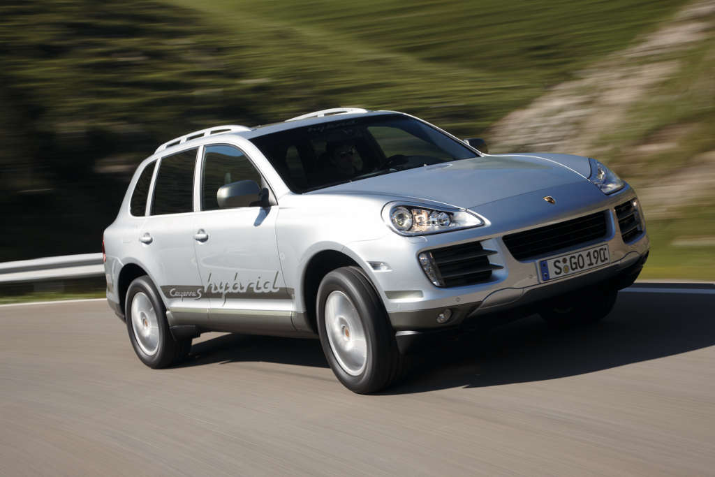Porsche Cayenne S Hybrid: Mit Strom gegen den Durst 