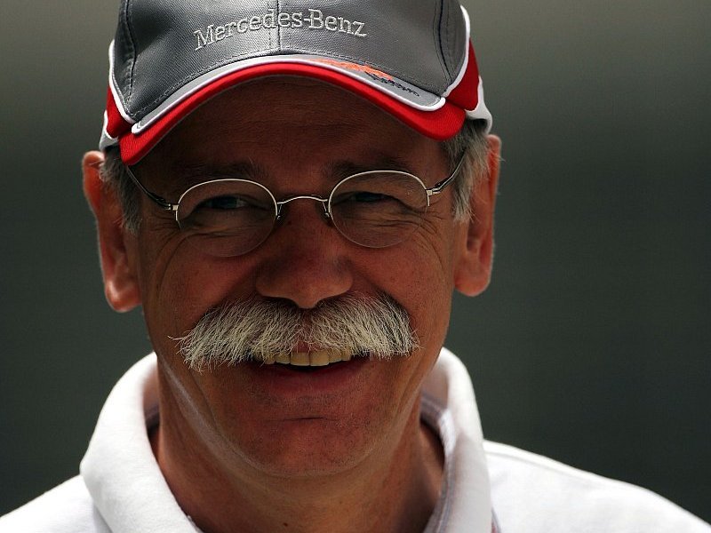 Vorstand von Daimler sagt Ja zur Formel 1: Drei gegen zwei