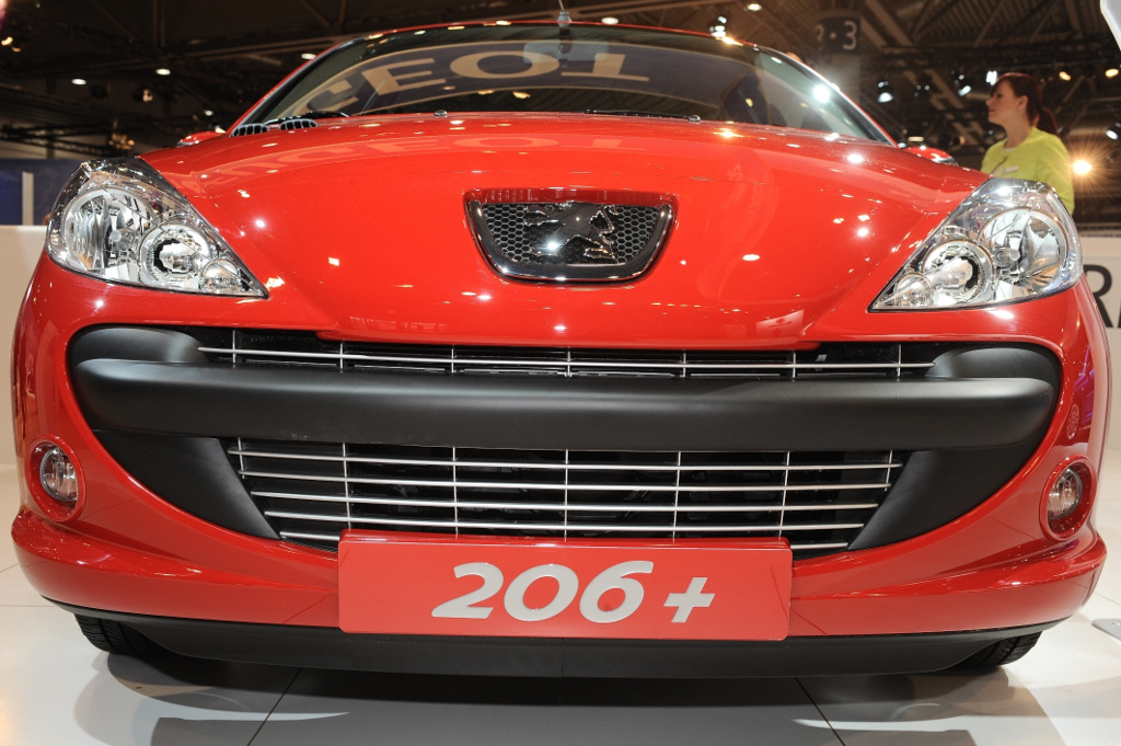 AMI 2009: Eine Welt- und zwei Deutschlandpremieren bei Peugeot
