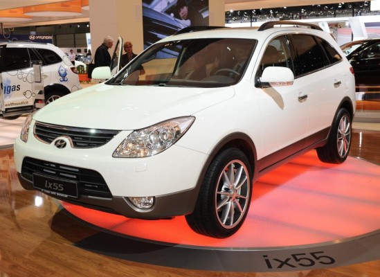 AMI 2009: Hyundai zeigt ix55 und Oberklasselimousine Genesis