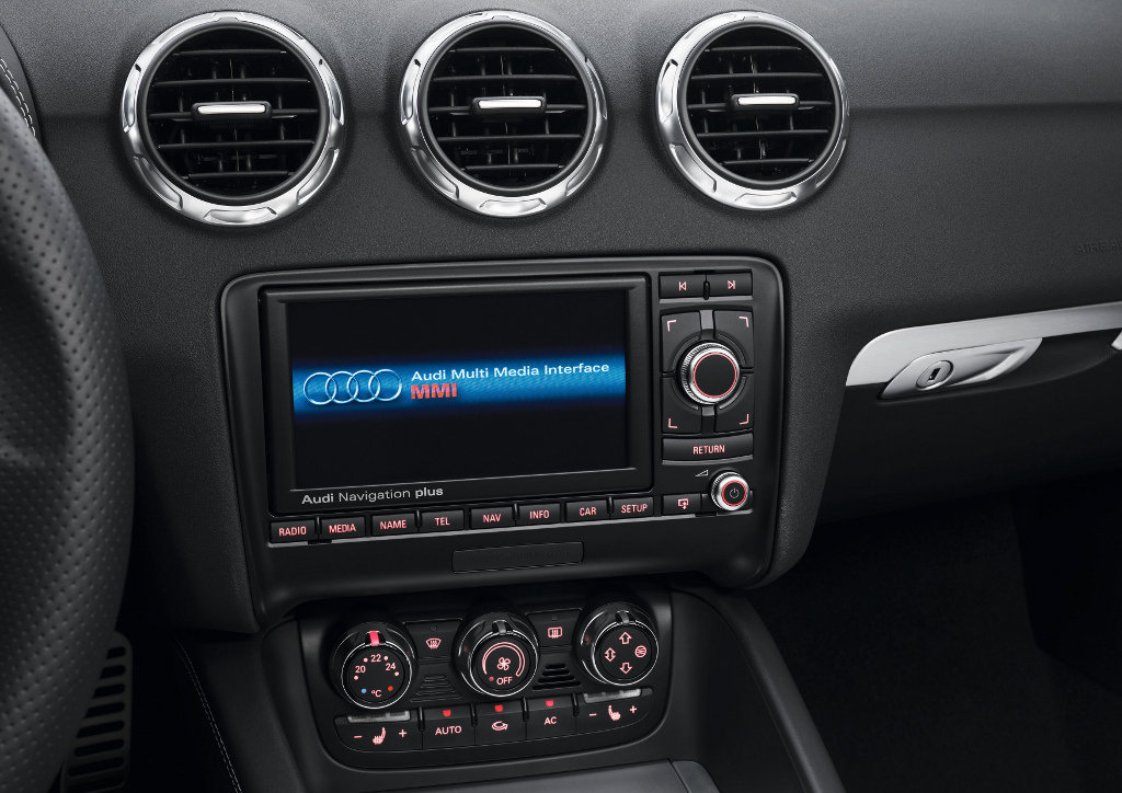 AMI: Premiere für Audi TT RS Roadster 