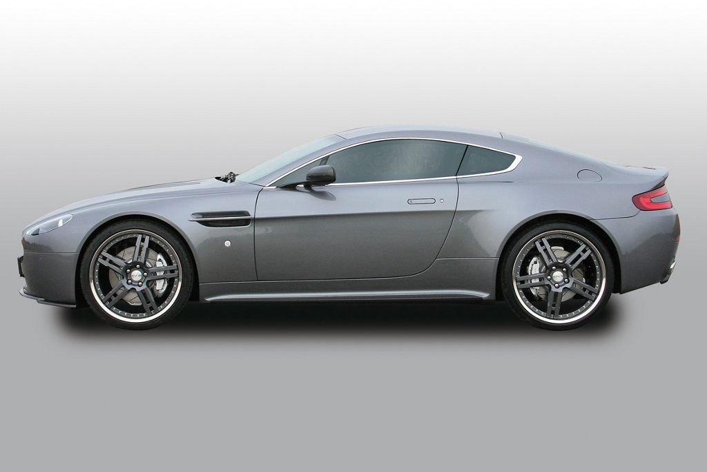 Cargraphic veredelt Aston Martin V8 Vantage 420 