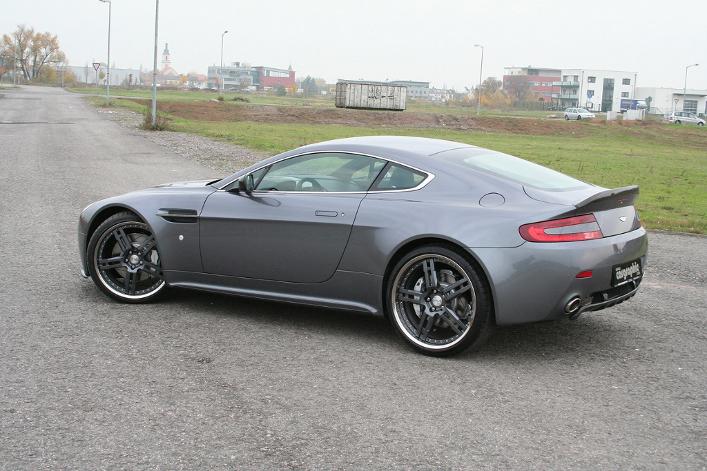 Cargraphic veredelt Aston Martin V8 Vantage 420 