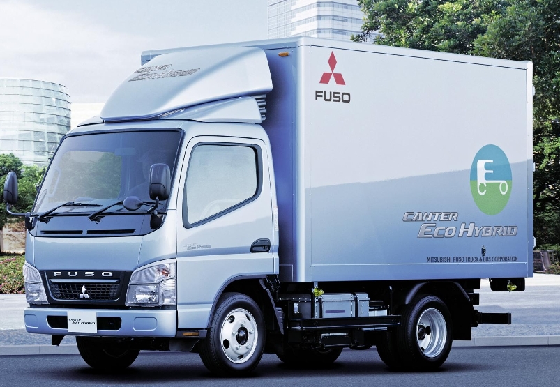 Daimler Trucks verkauft 500sten Mitsubishi Fuso Hybrid in Japan