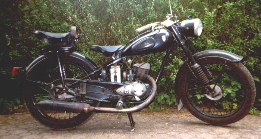 Das erste in Zschopau gebaute Motorrad nach dem zweiten Weltkrieg und der totalen Demontage des Werkes: Der Klassiker IFA-DKW RT 125.